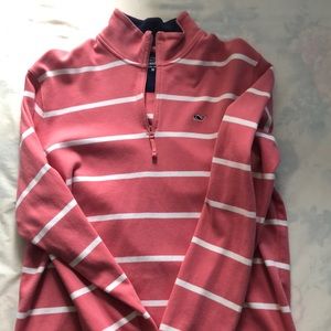 Vineyard Vines pullover size M